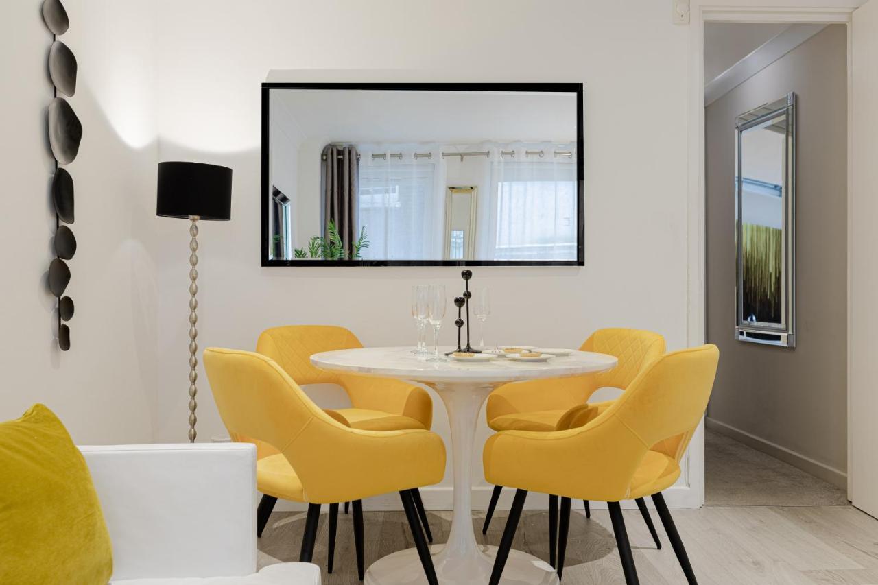 Explore The Most Exquisite West-End From A Harrods Family And Couple Home London Kültér fotó